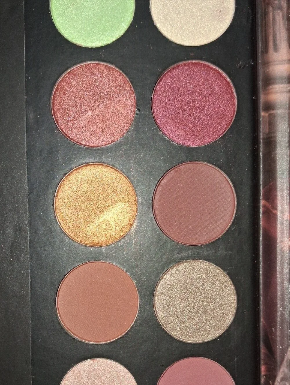 Eyeshadow Palette - Multi-Color Matte & Shimmer Set